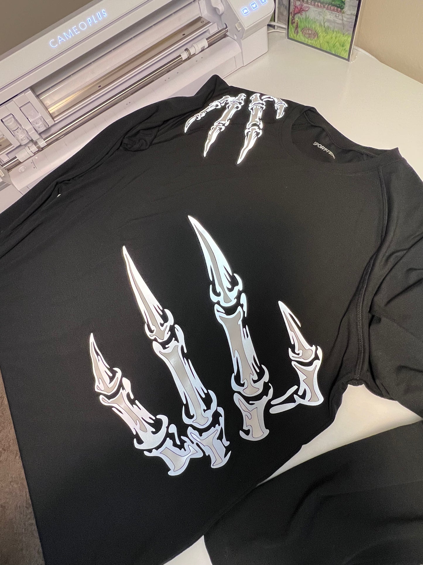 Front Claw Gothic Reflective Shirt